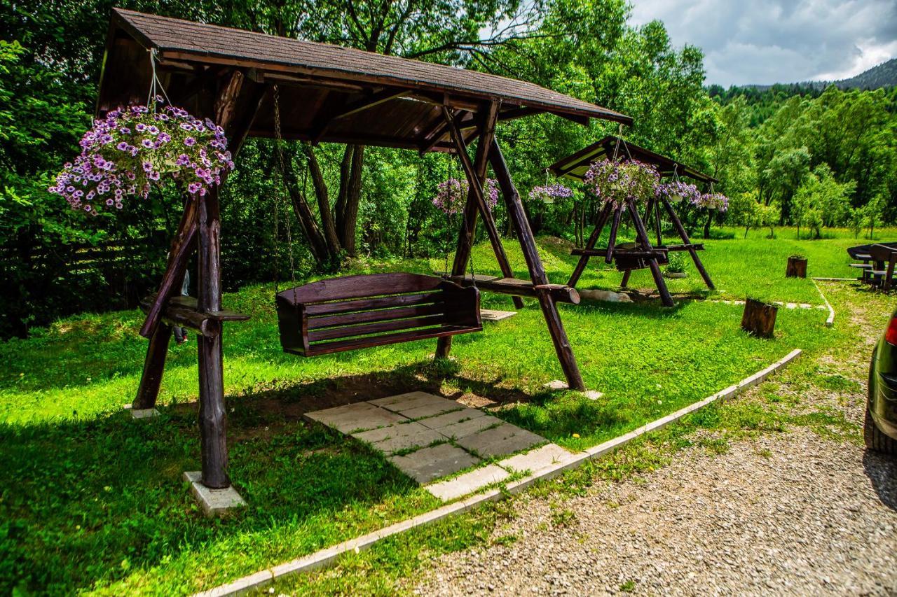 Pensiunea Arc Bucovina Vama  Εξωτερικό φωτογραφία