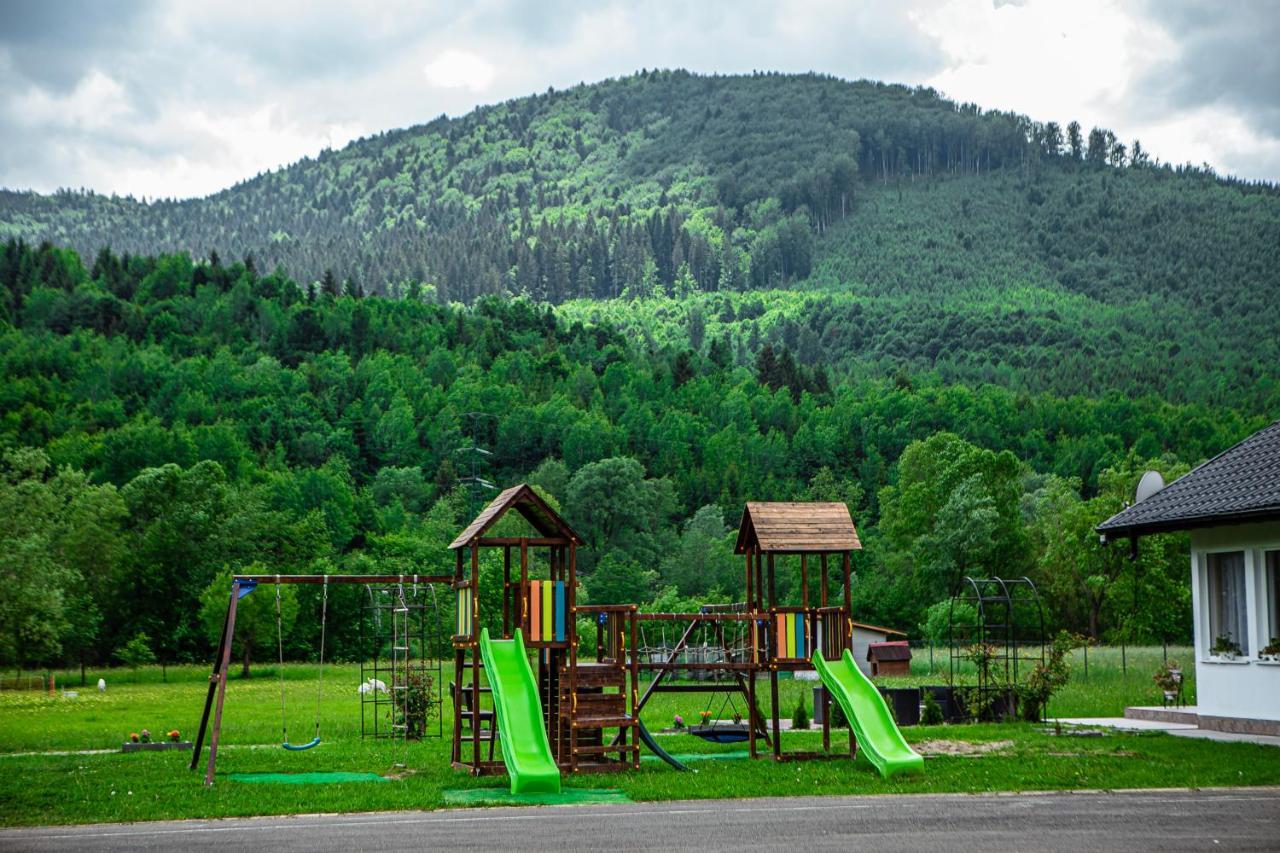 Pensiunea Arc Bucovina Vama  Εξωτερικό φωτογραφία
