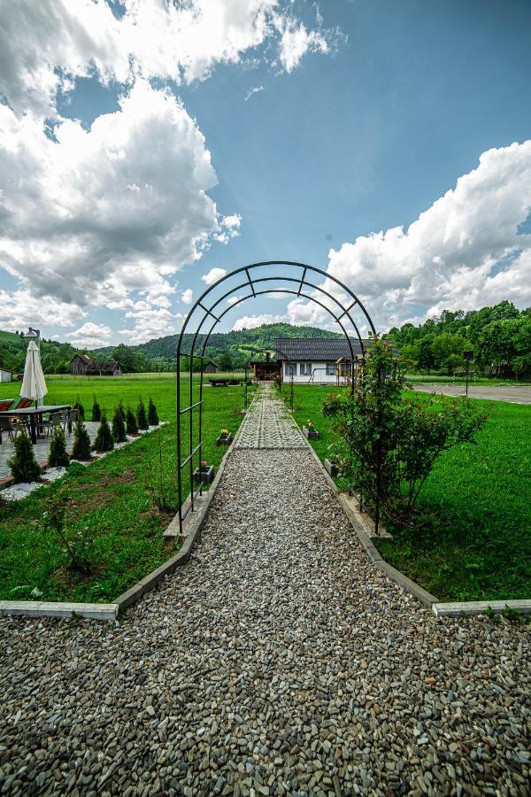Pensiunea Arc Bucovina Vama  Εξωτερικό φωτογραφία